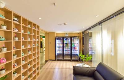 暑期旺季酒店经营：成本控制有妙招，服务不打折效益稳提升