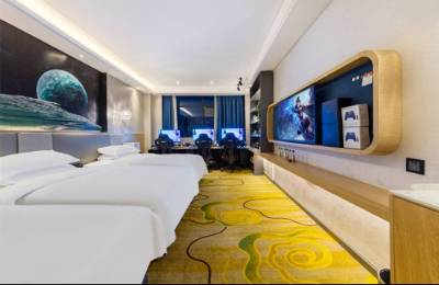 高端酒店集体 “摆地摊”，中国酒店业迎来新拐点？