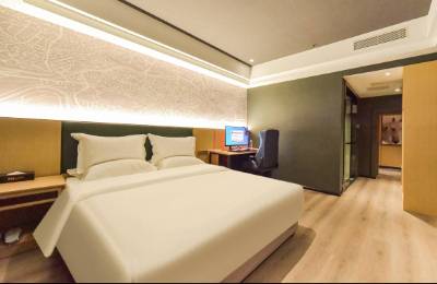 从低价到高价，今夏酒店价格 “分裂” 背后的市场逻辑