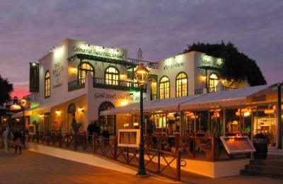 酒店行业数据显示复苏迹象：酒店业回暖的多维解读